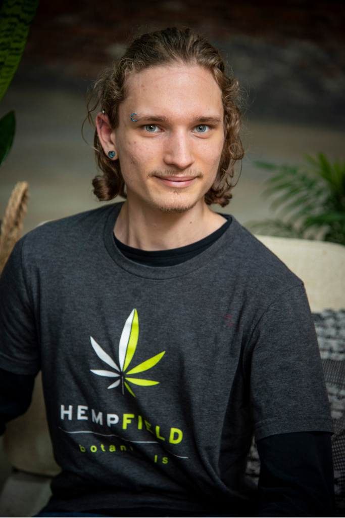 Darrian | Production Assistant | Hempfield Botanicals