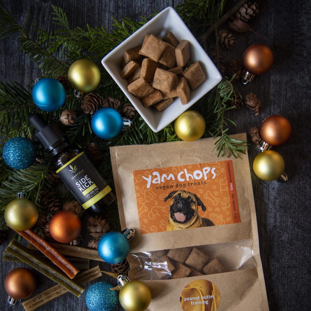 5 CBD Holiday Gift Ideas and Who They’re Ideal For